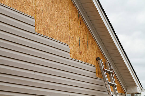 24/7 Emergency Vinyl Siding experts in Marysville, OH